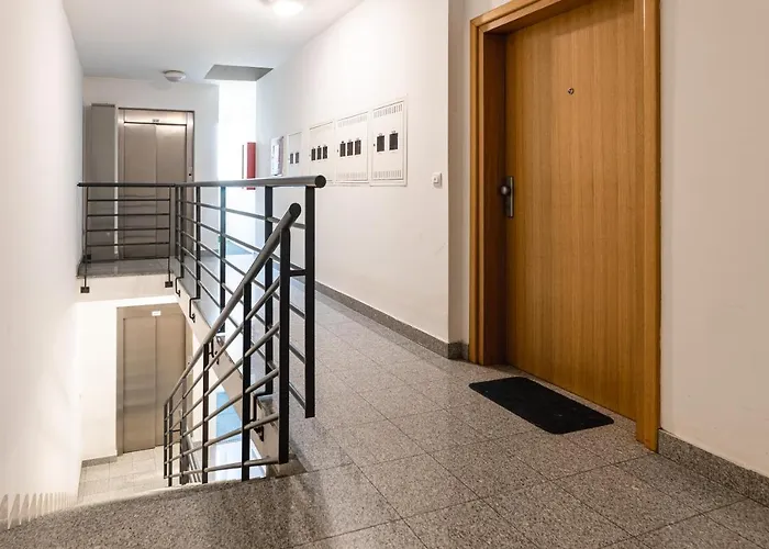 Flexible Selfcheckins 29 - Zagreb - Garage - Loggia - New - Apartments Repinc