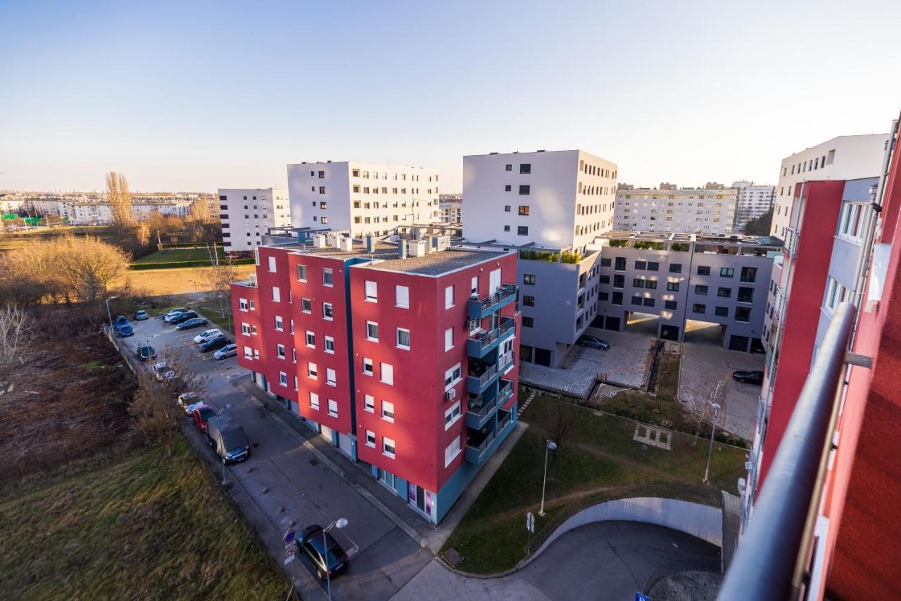 Flexible Selfcheckins 29 - - Garage - Loggia - New - Repinc Zagreb